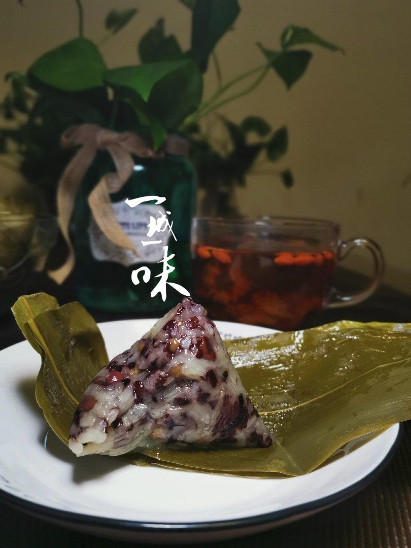 11种口味的粽子.咸粽.甜粽-附粽子包法