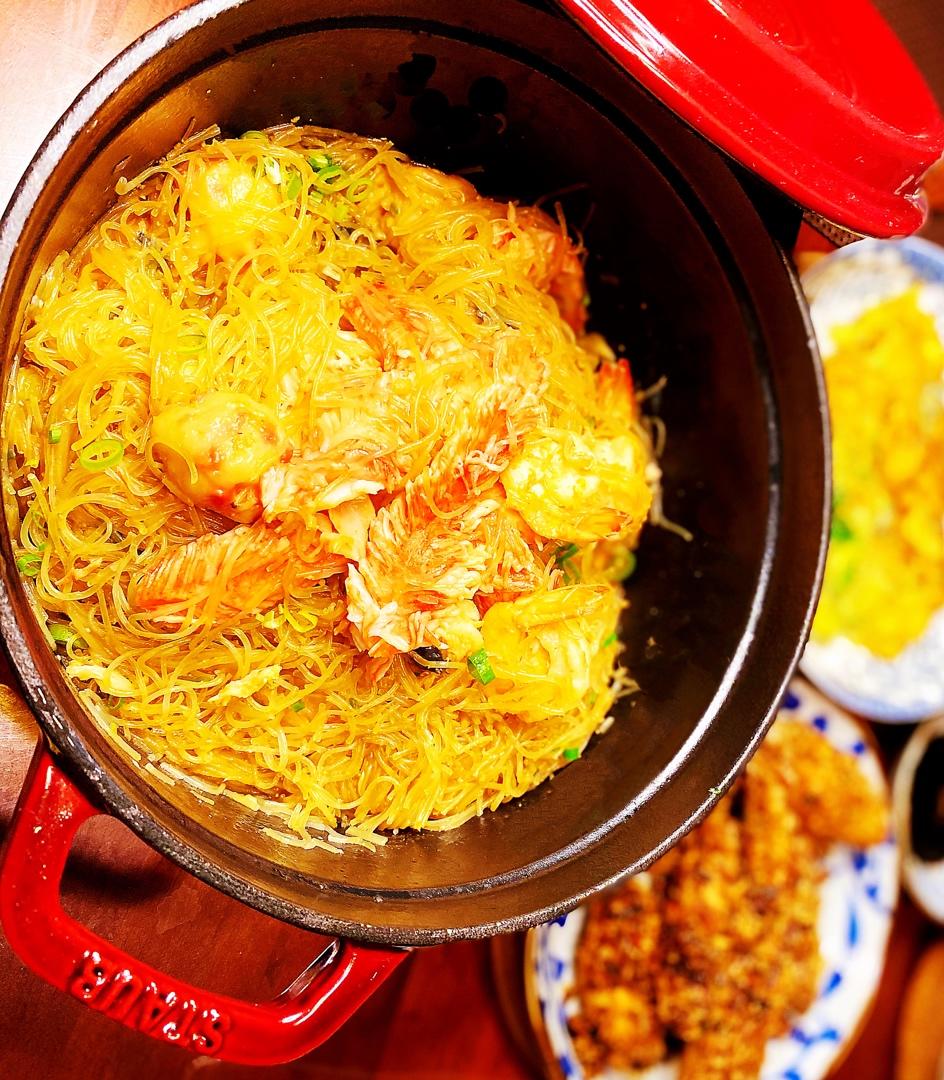 鲜虾粉丝煲