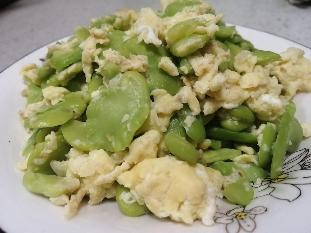 蚕豆炒鸡蛋 这样做大人小孩都爱吃