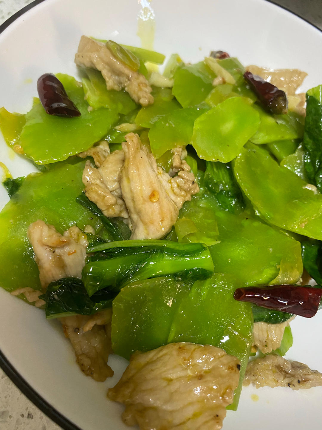 青笋炒肉片（肉片嫩青笋亮）