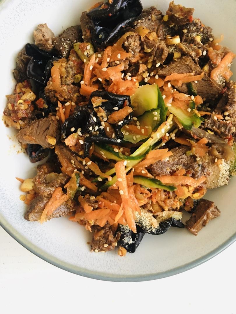 卤牛肉