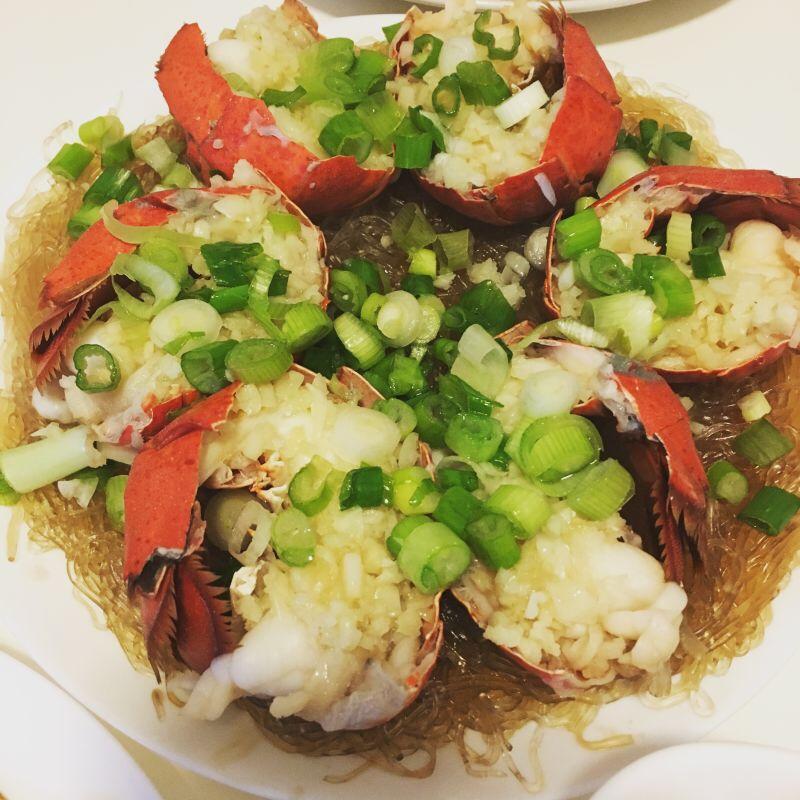 蒜蓉龙虾蒸粉丝