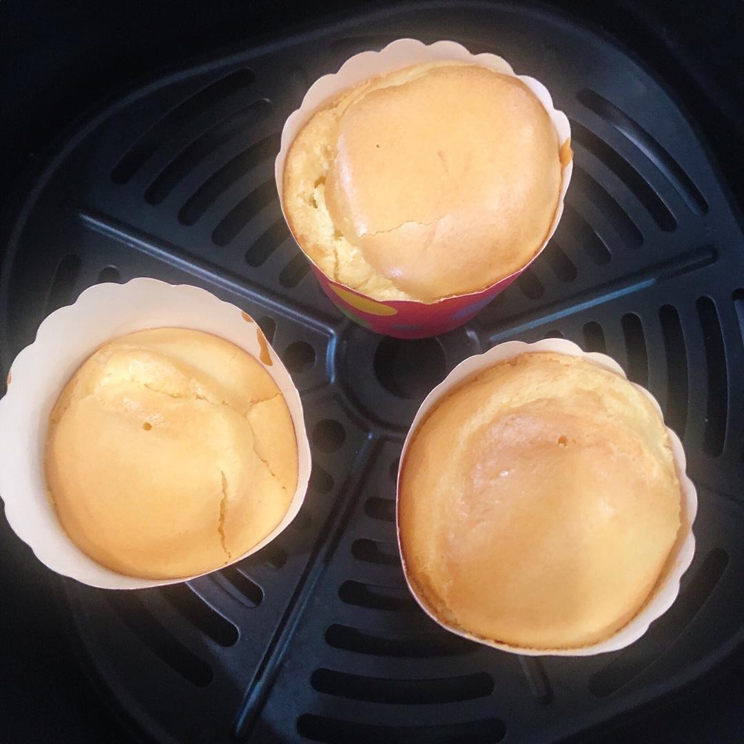 空气炸锅做纸杯蛋糕