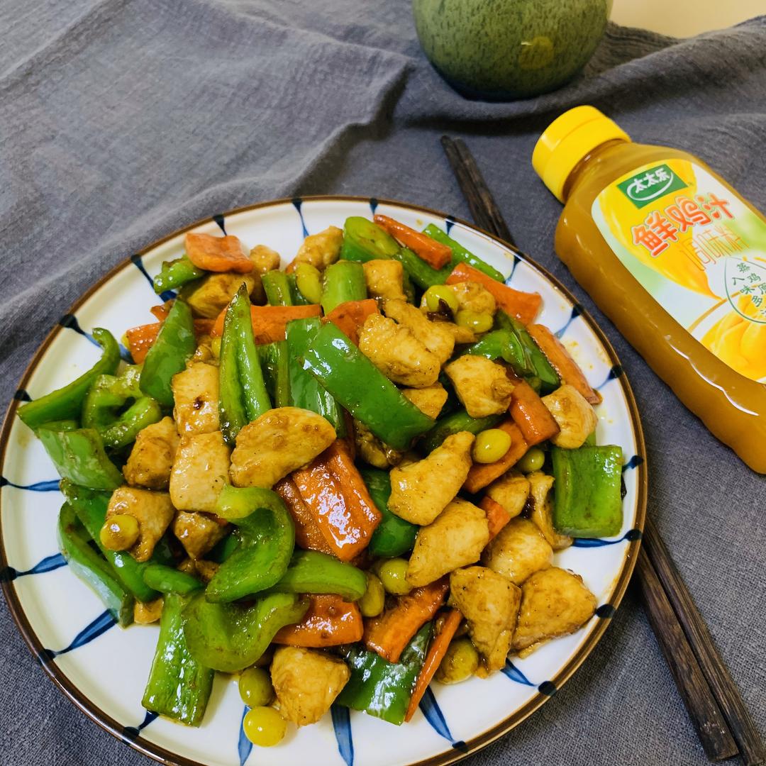 黑椒鸡丁-太太乐鲜鸡汁快手菜的做法