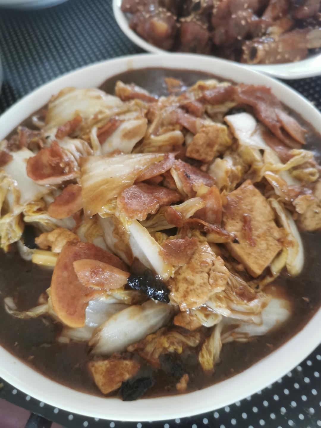 给肉都不换白菜豆腐煲