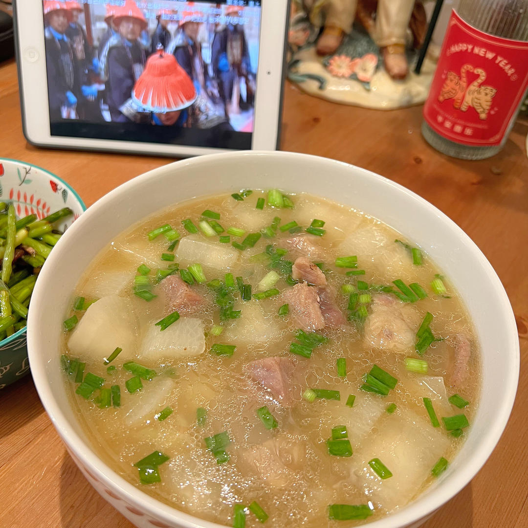 牛肉炖萝卜