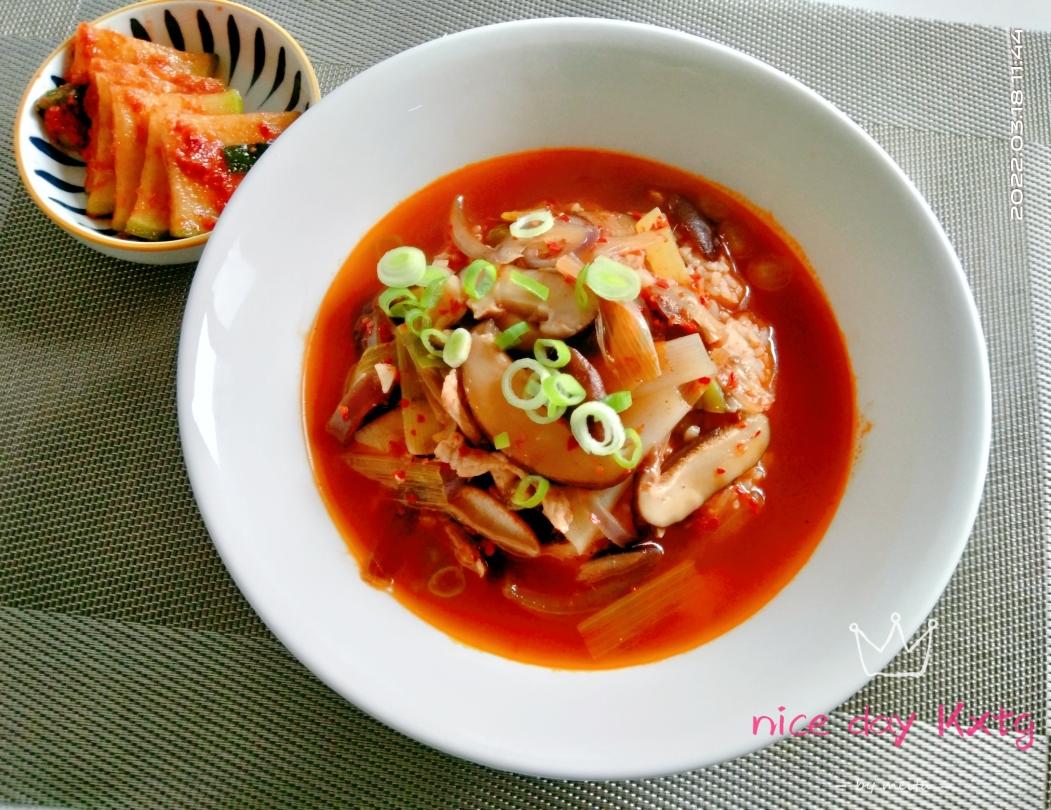 韩式【香菇汤饭】白钟元同款的做法