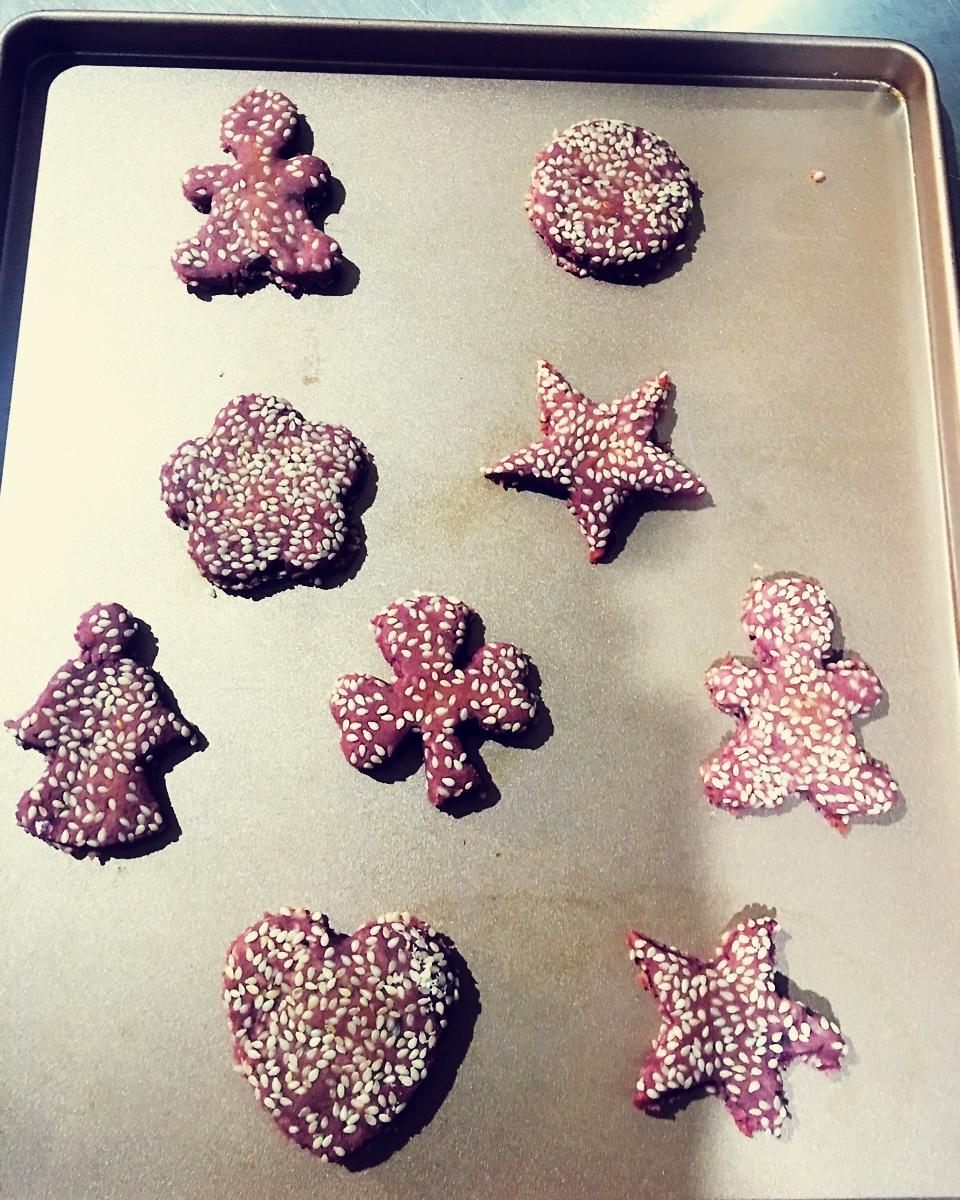 紫薯芝麻饼