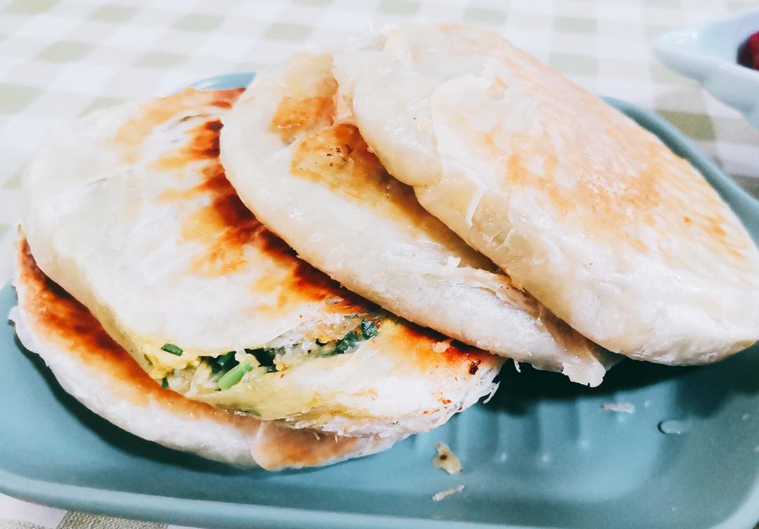 快手早餐千层饼版韭菜盒子的做法