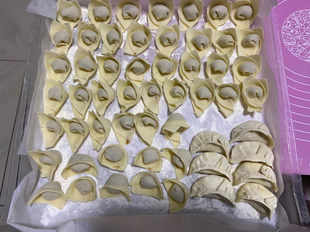 馄饨（两种包法）