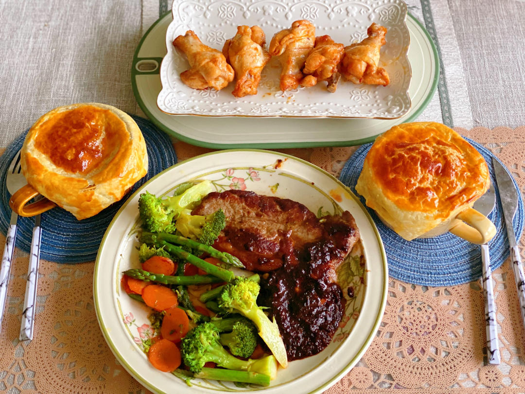 酥皮奶油蘑菇浓汤