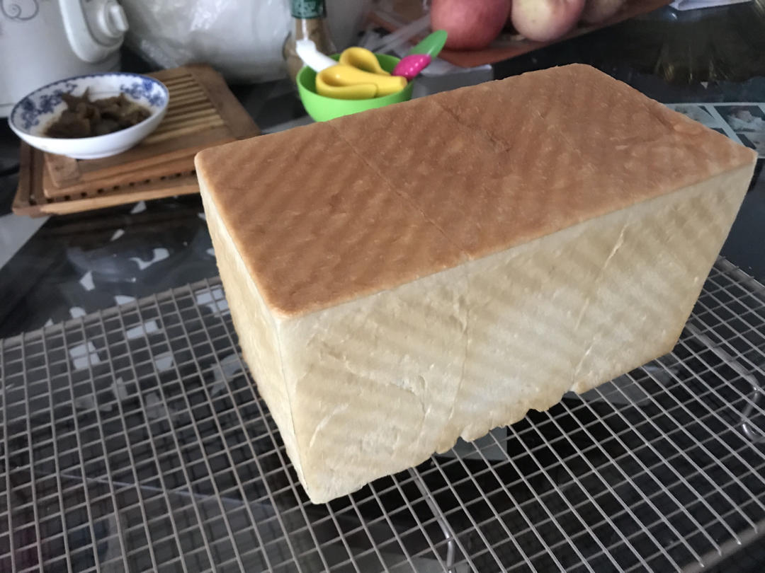 基础吐司的数据分析（新手揉手套膜）