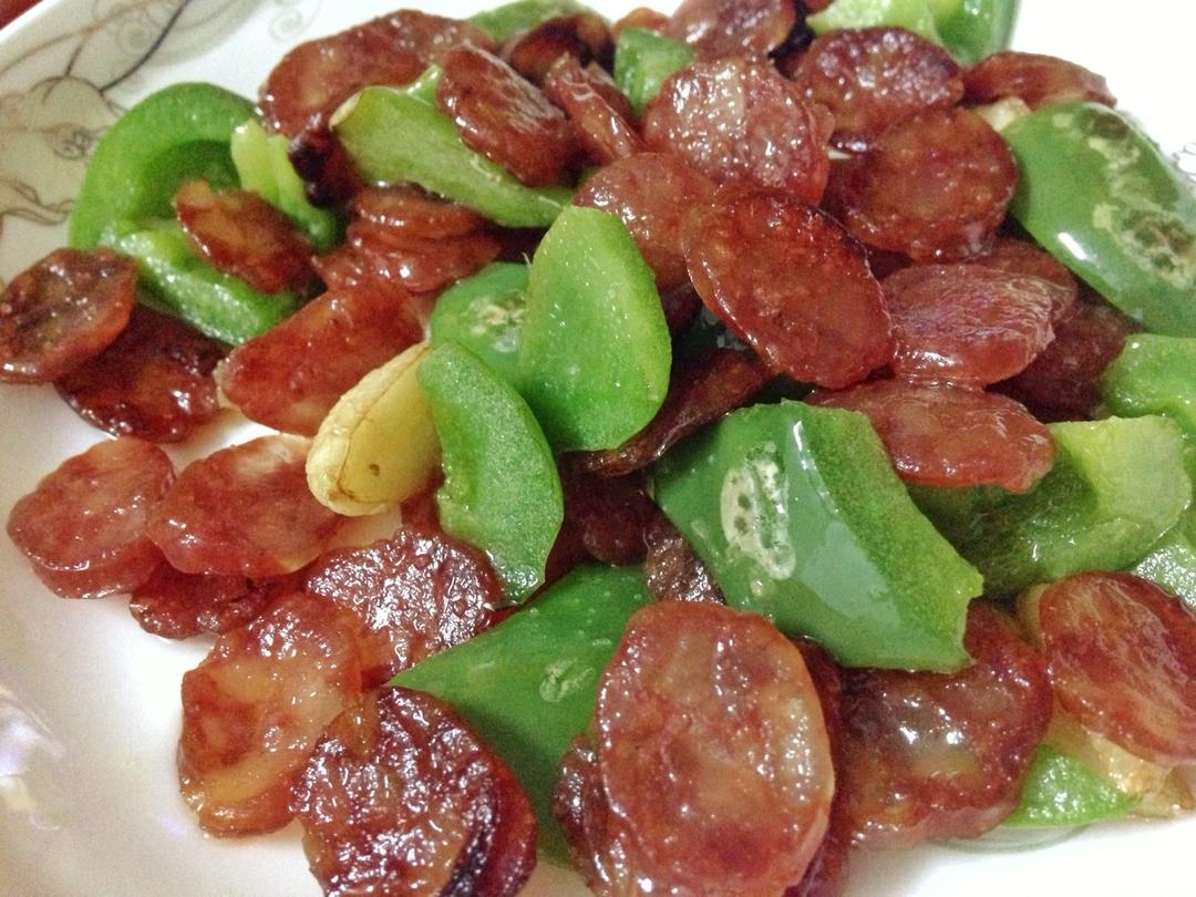 青椒炒香肠