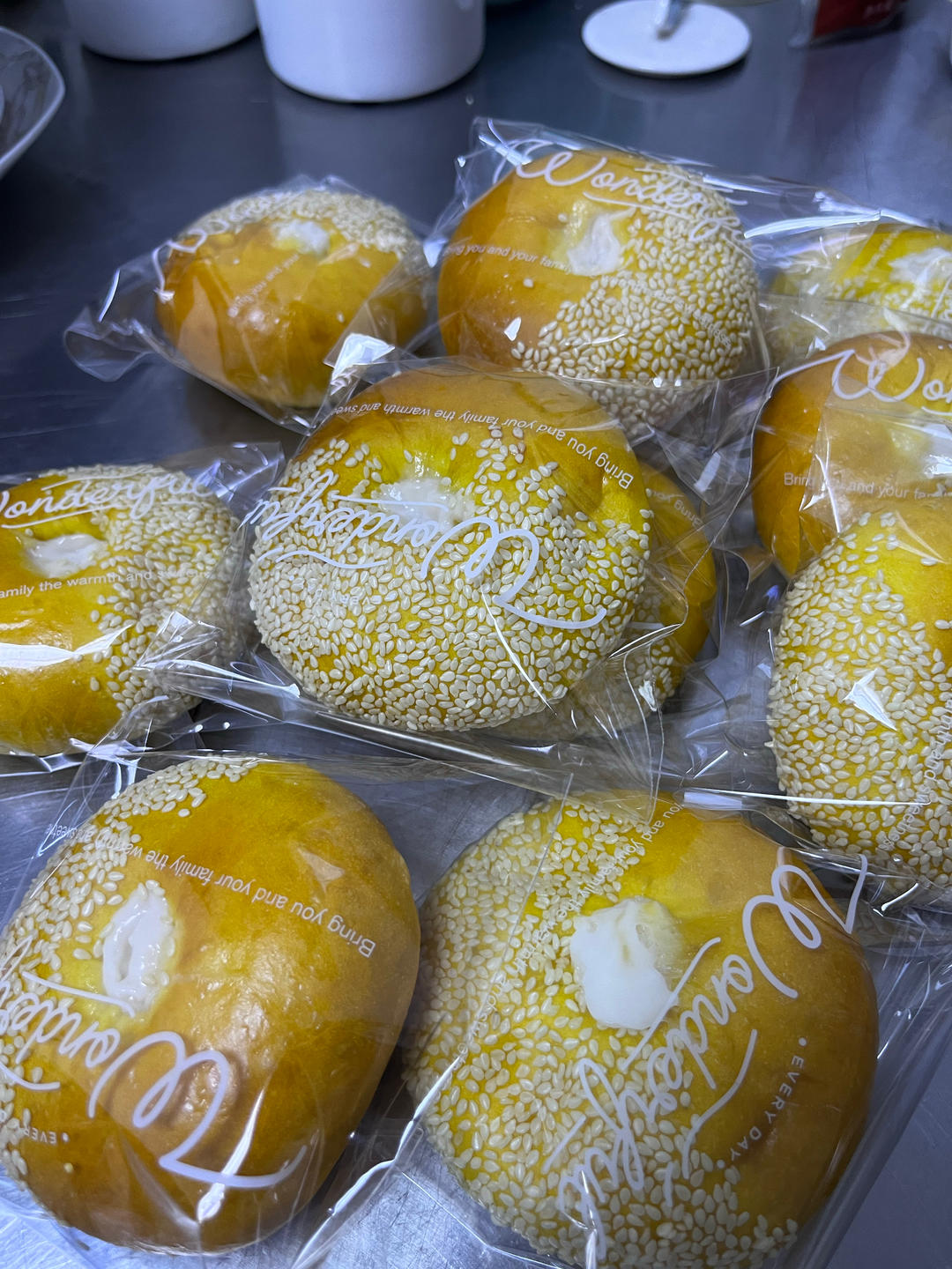 日式芝麻红豆包｜香甜柔软
