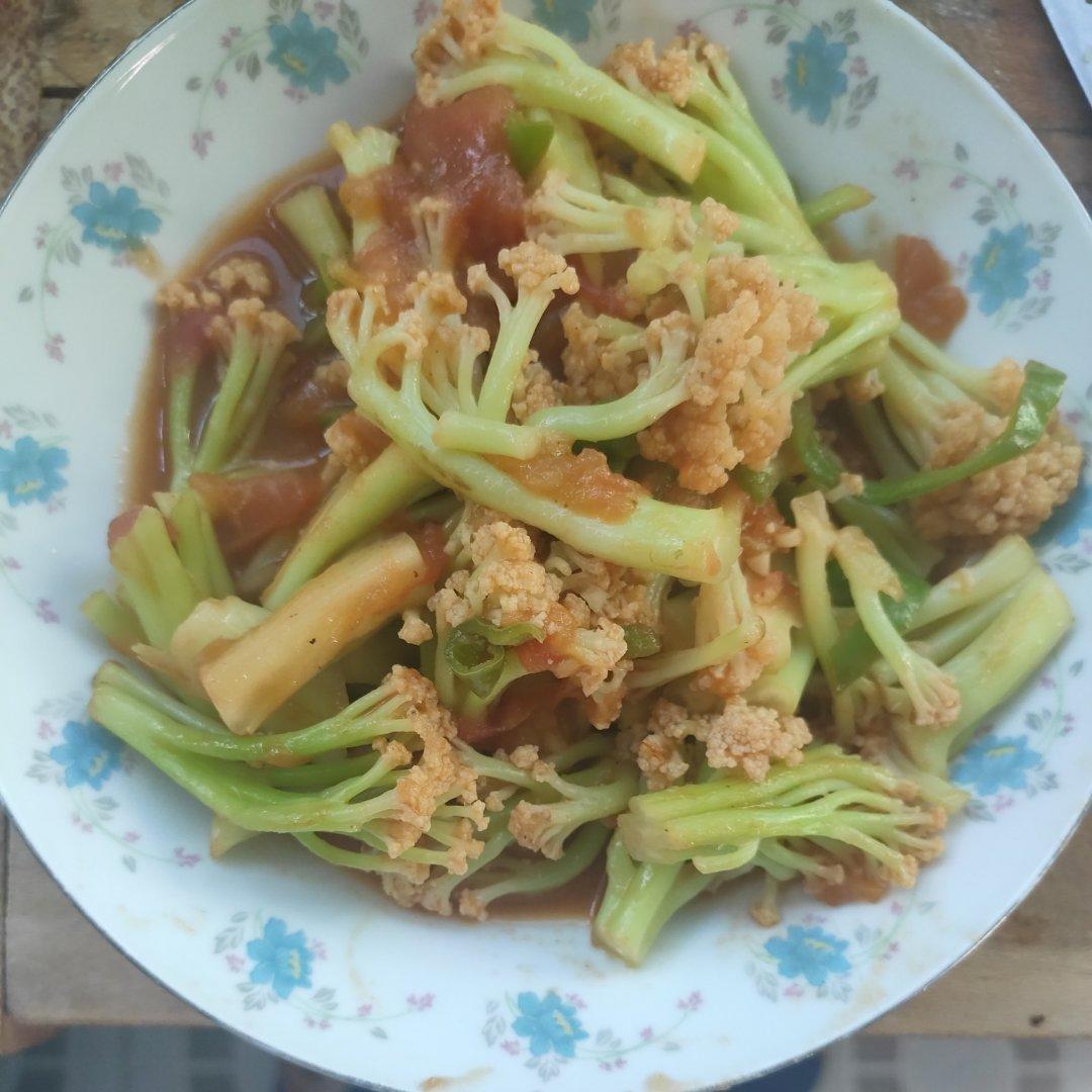 有机花菜炒西红柿
