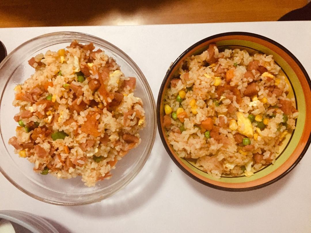 快手午餐肉炒饭