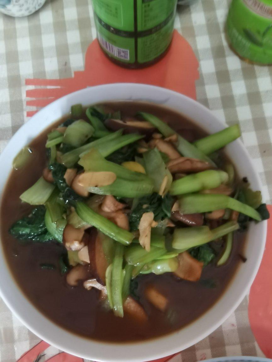 香菇油菜（简单快手）