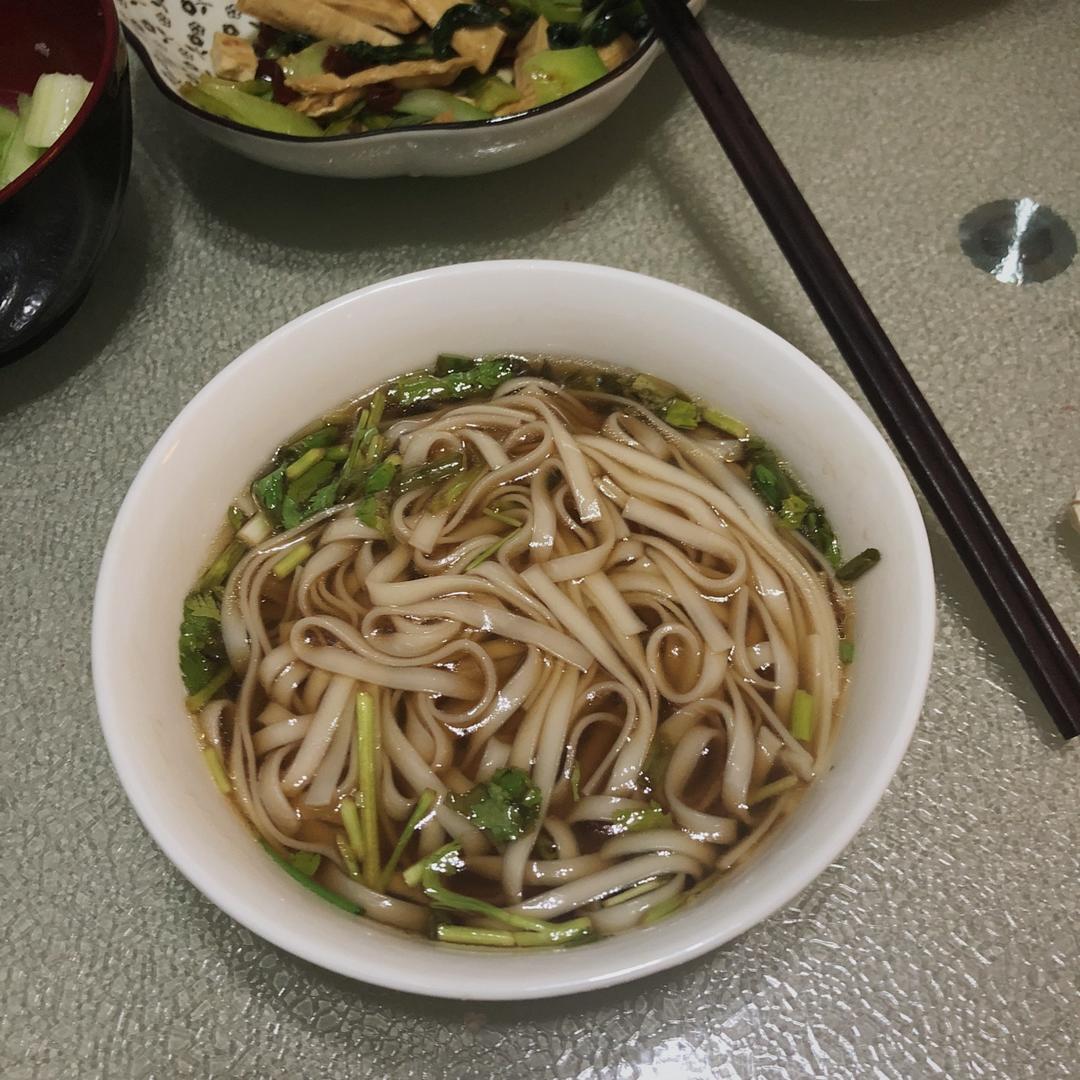 我的一人食：酸汤挂面