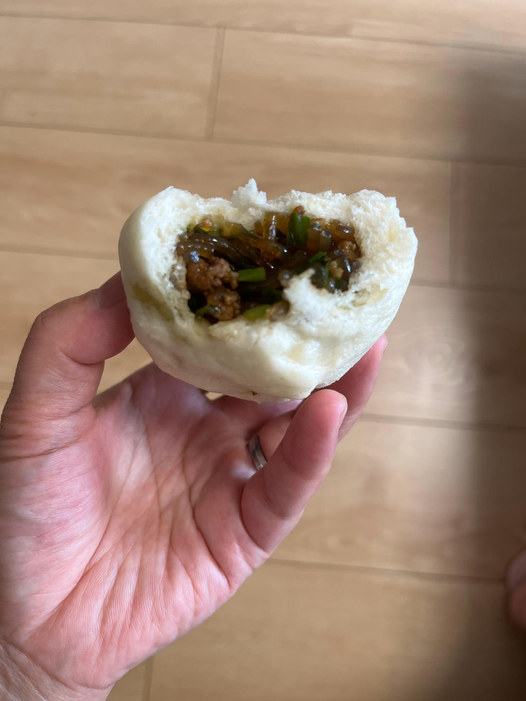 皮薄馅儿大的粉丝肉末包子（馅料做法）