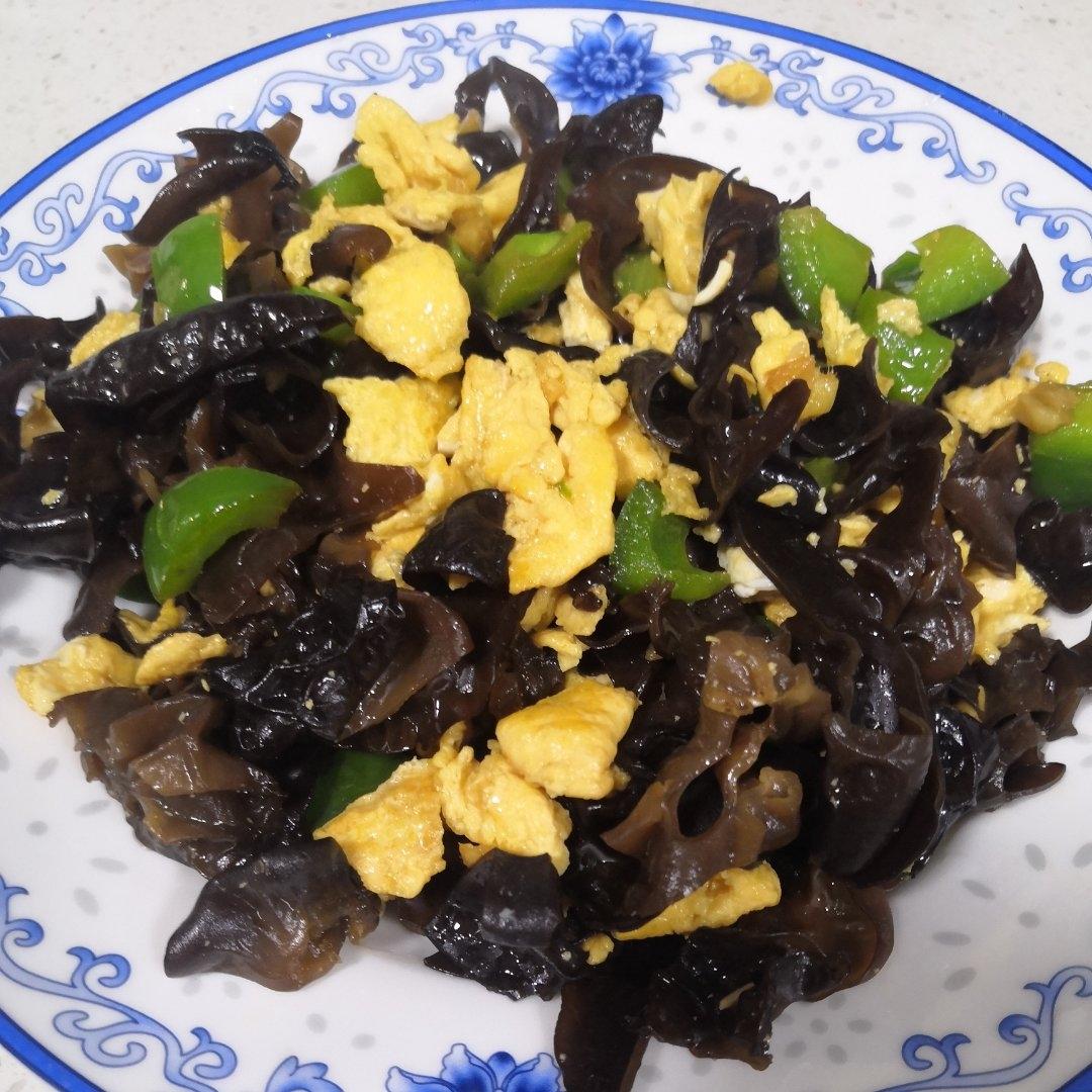黑木耳鸡蛋，木耳肉片（普版，美善品小美食谱，木耳泡发小技巧，肉片怎么滑嫩技巧）减脂餐