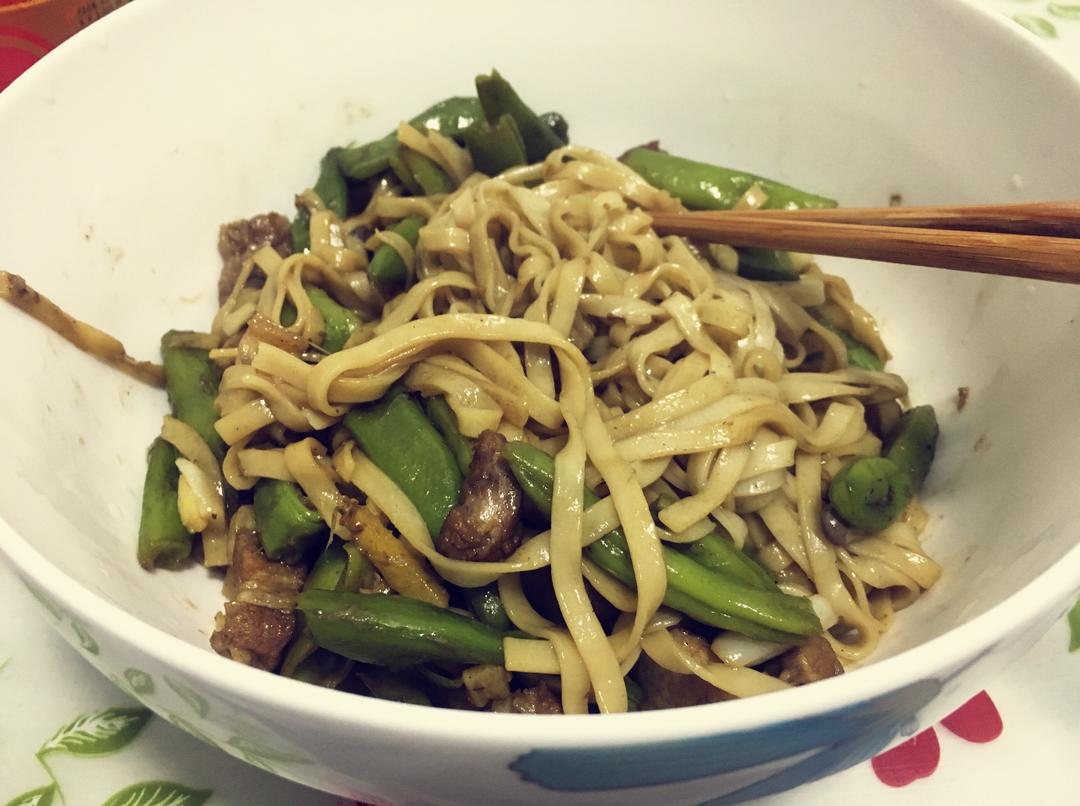 芸豆焖面（附万能的腌肉不老的办法）
