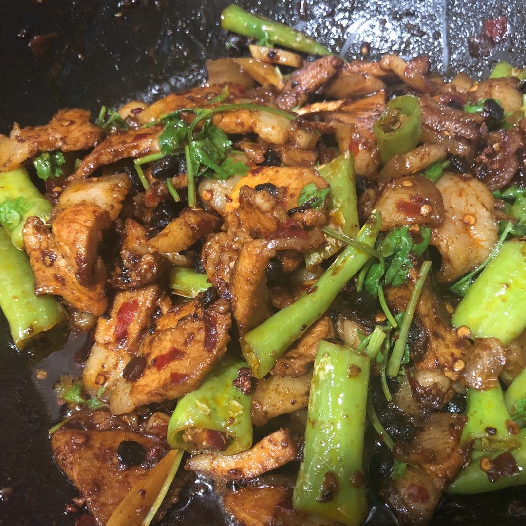 成都人家里的青椒回锅肉