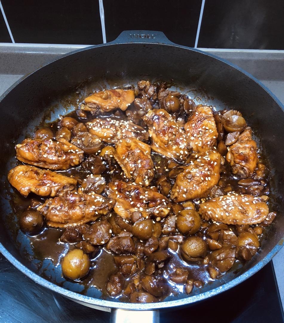 外婆教我的红烧鸡翅·连汤汁都狠好吃！！！