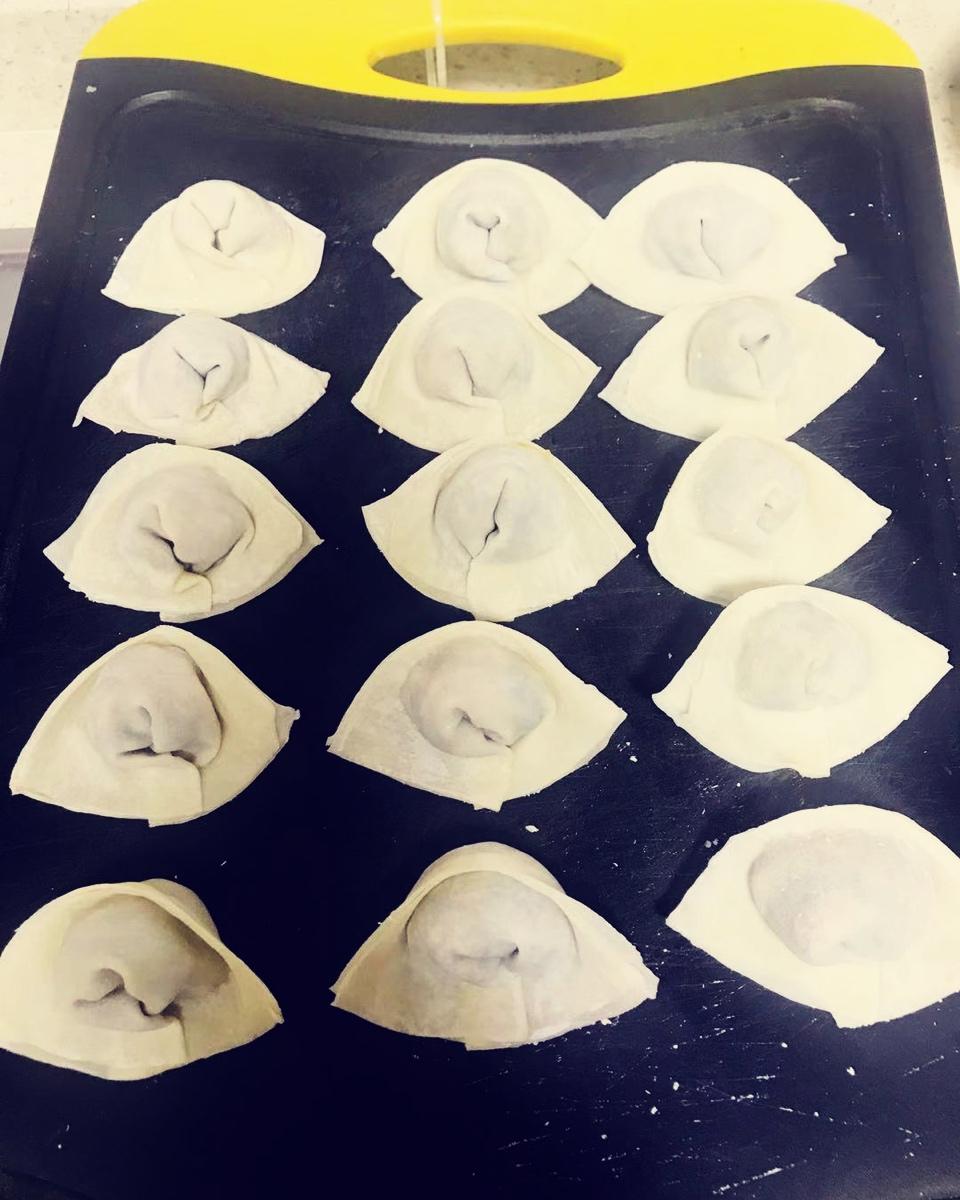 上海荠菜大馄饨