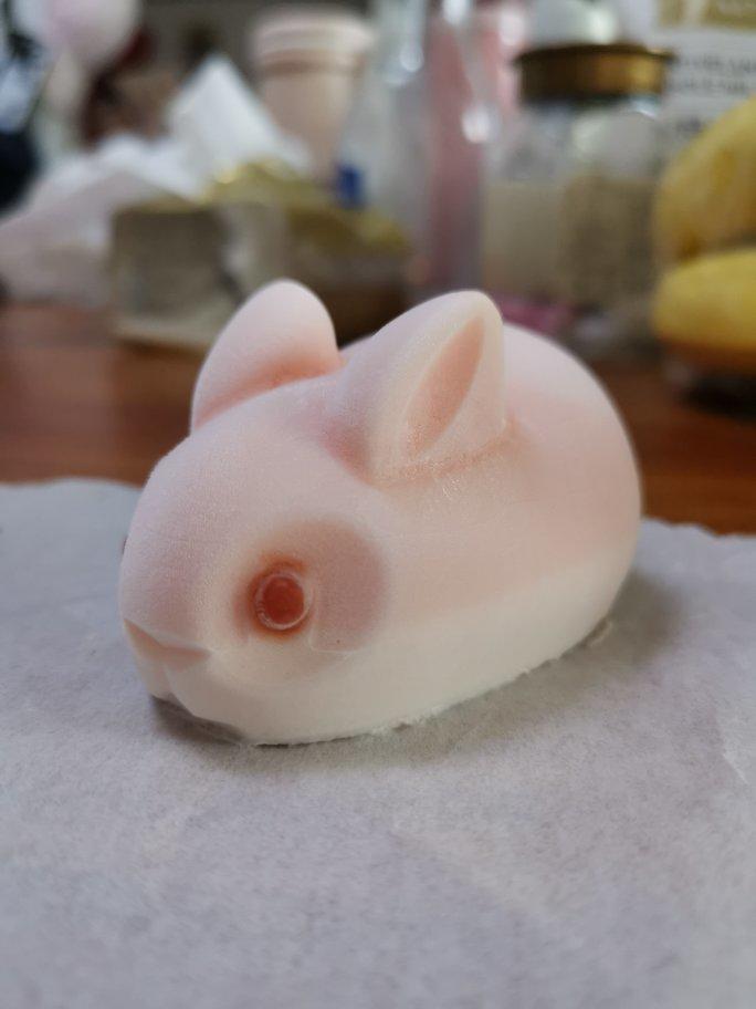 每个孩子都喜欢的兔子慕斯冰淇淋