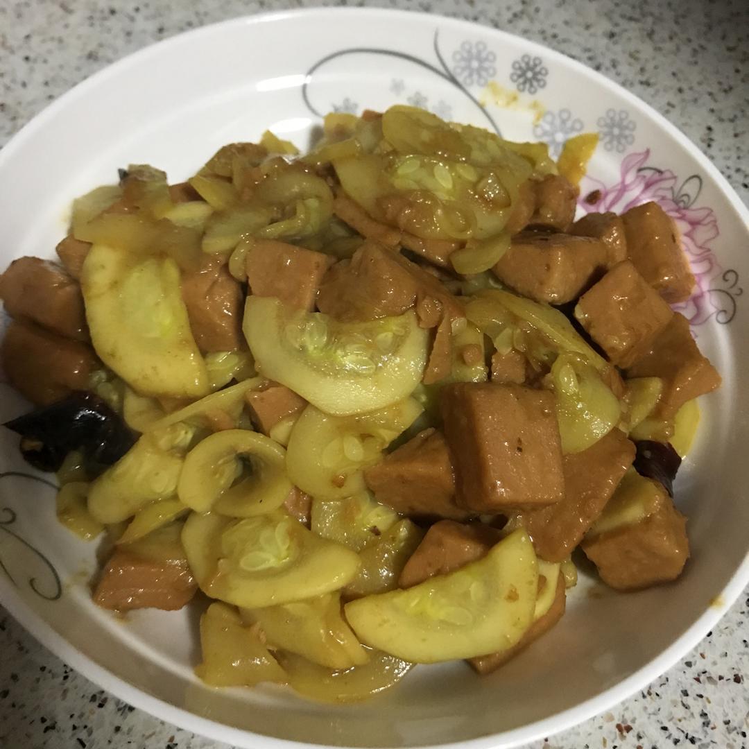角瓜炒火腿肠