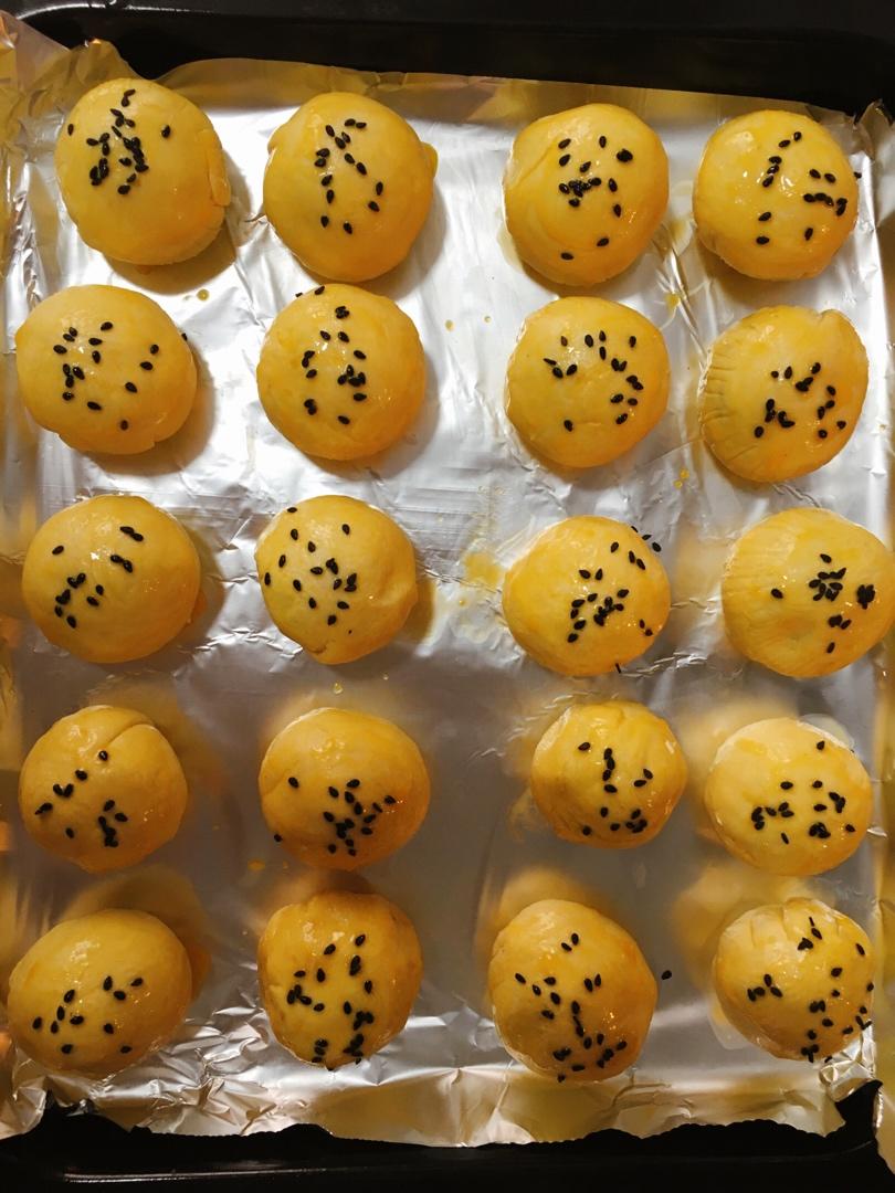 懒人版蛋黄酥（蛋挞皮版）