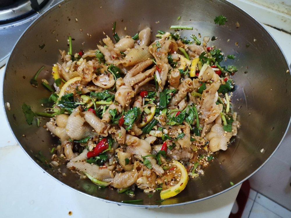 好吃到跺脚‼️蒜香酸辣无骨鸡爪～酸辣开胃