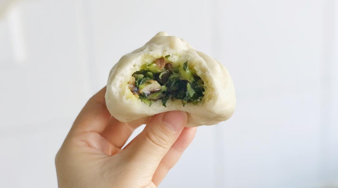 冬笋香菇菜包