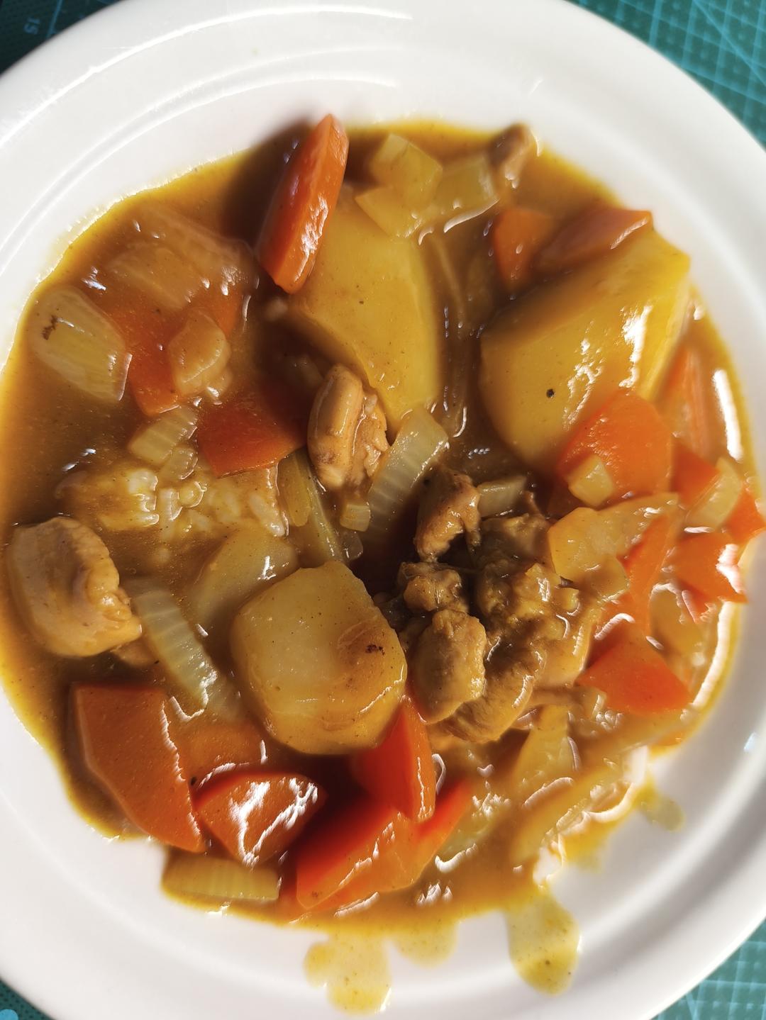 咖喱土豆鸡块