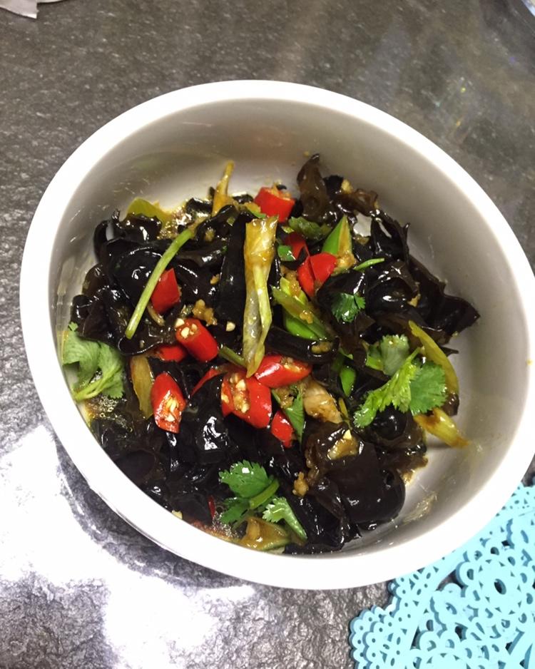 万用凉拌料汁•凉拌木耳