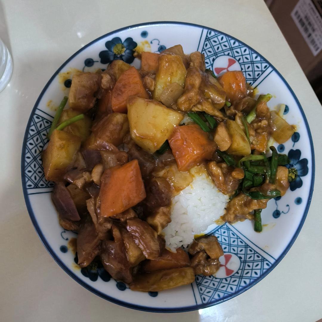 咖喱鸡肉饭