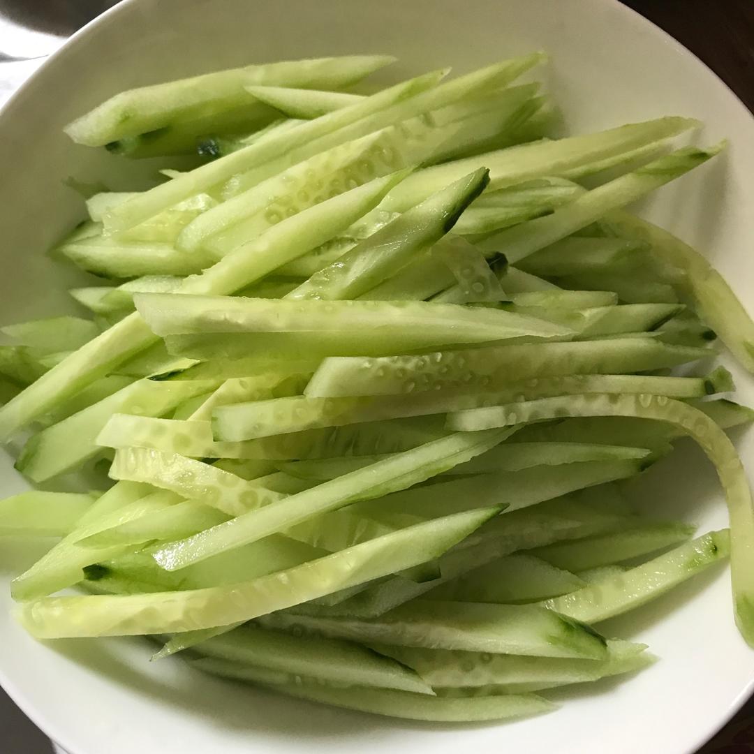 响油黄瓜
