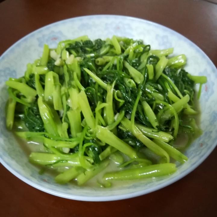 椒丝腐乳炒通菜