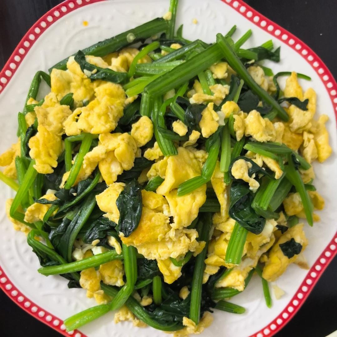 菠菜炒鸡蛋