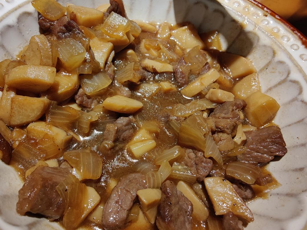 黑椒杏鲍菇牛肉粒