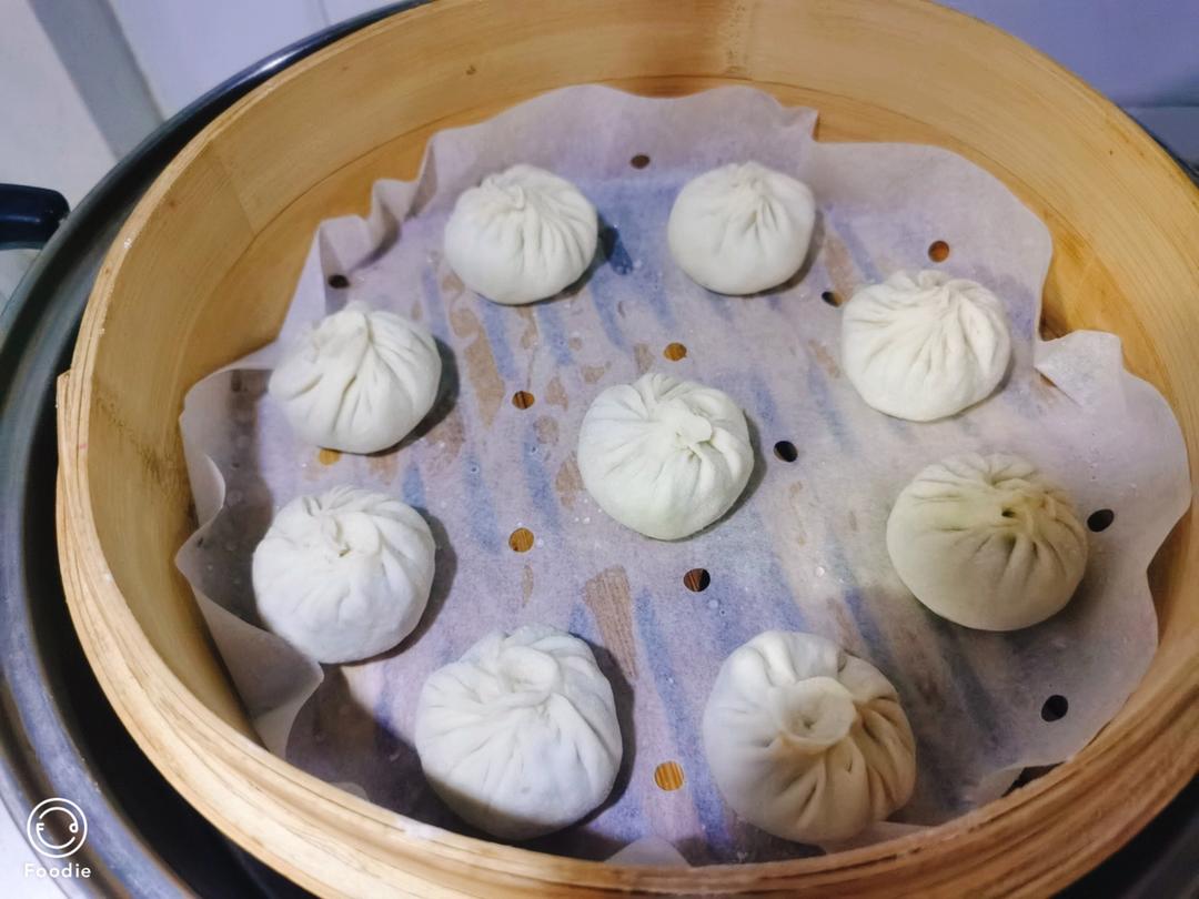 轻松自制小笼包