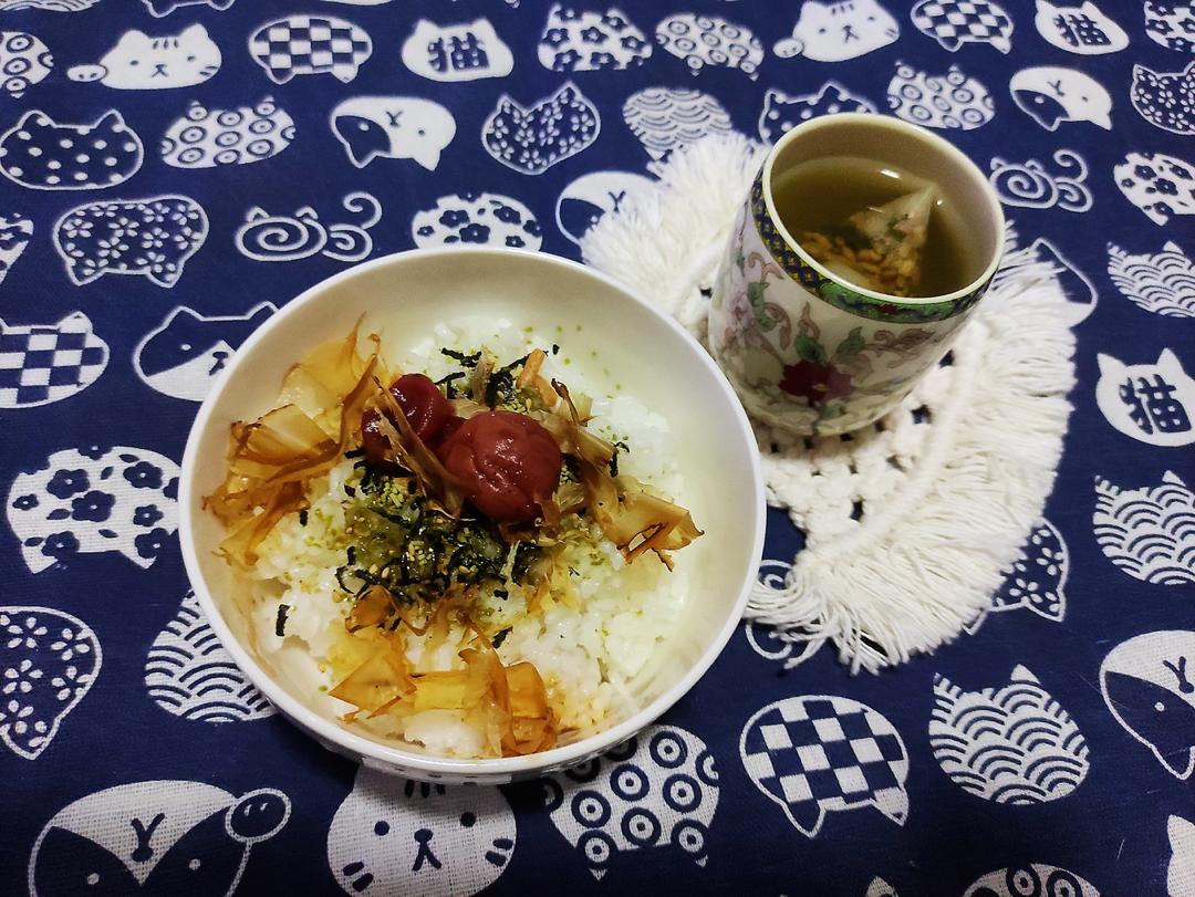 梅子茶泡饭
