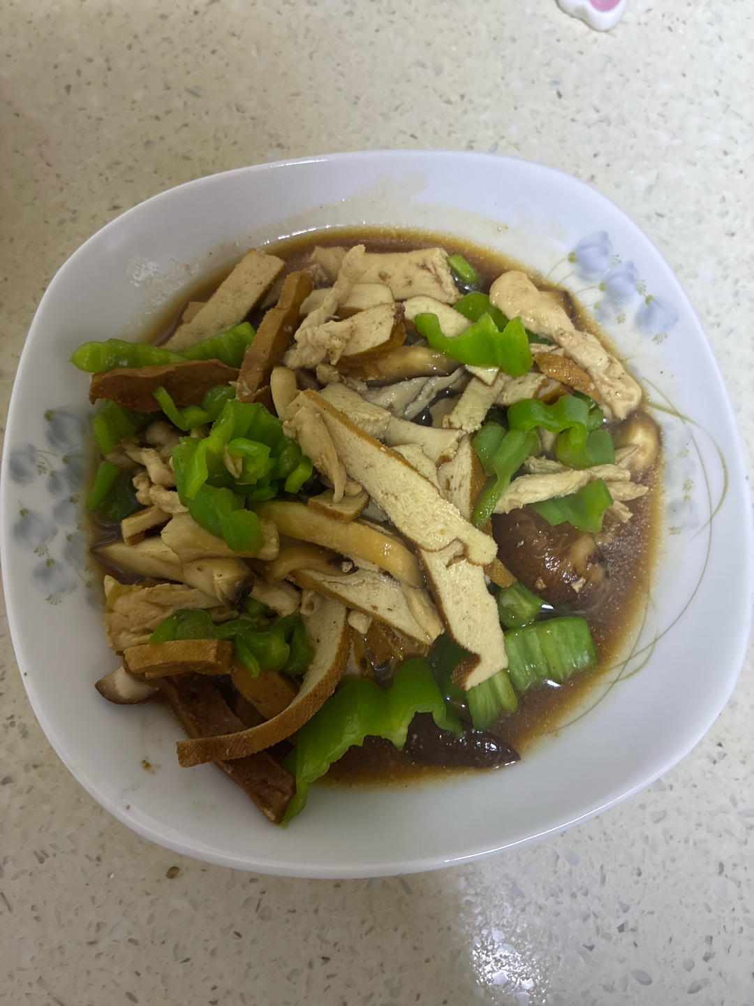 超下饭/青椒香干炒肉丝