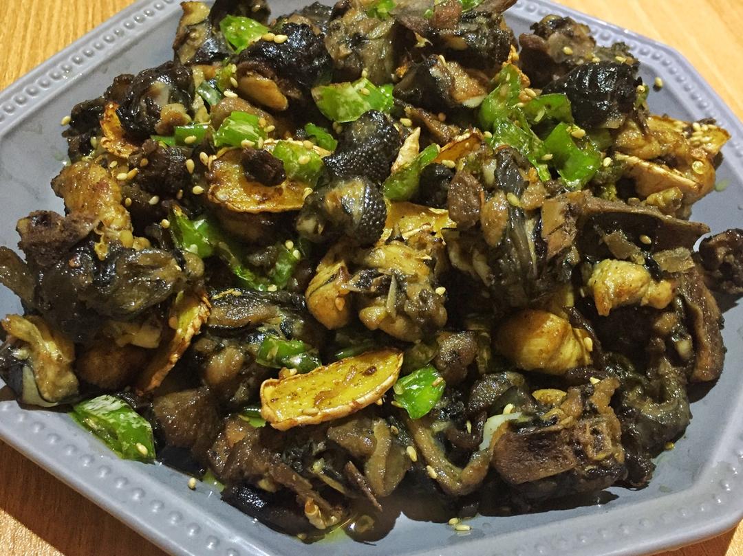 菜奔奔做的姜爆乌鸡