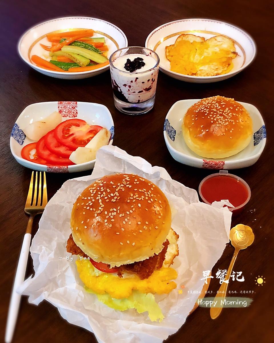 学生早餐记录
