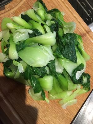 香菇油菜包和肉末粉丝包的做法 步骤3