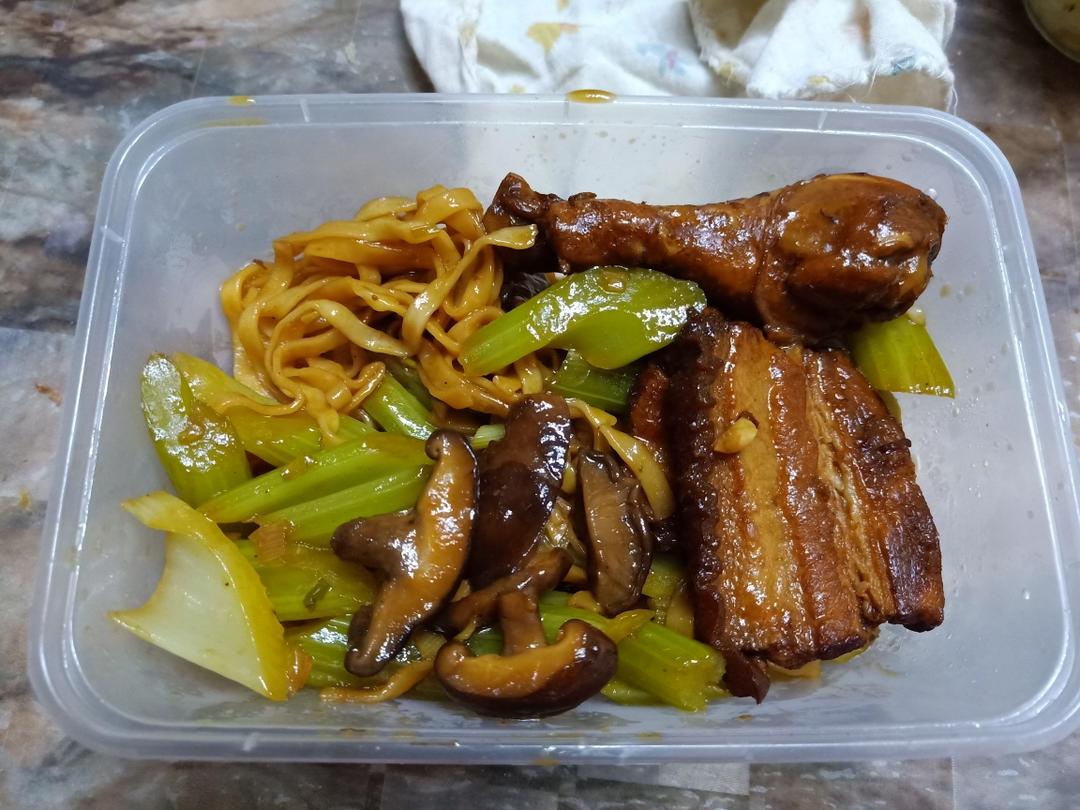 小白焖面
