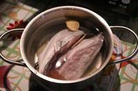 味增三文鱼头汤的做法 步骤1