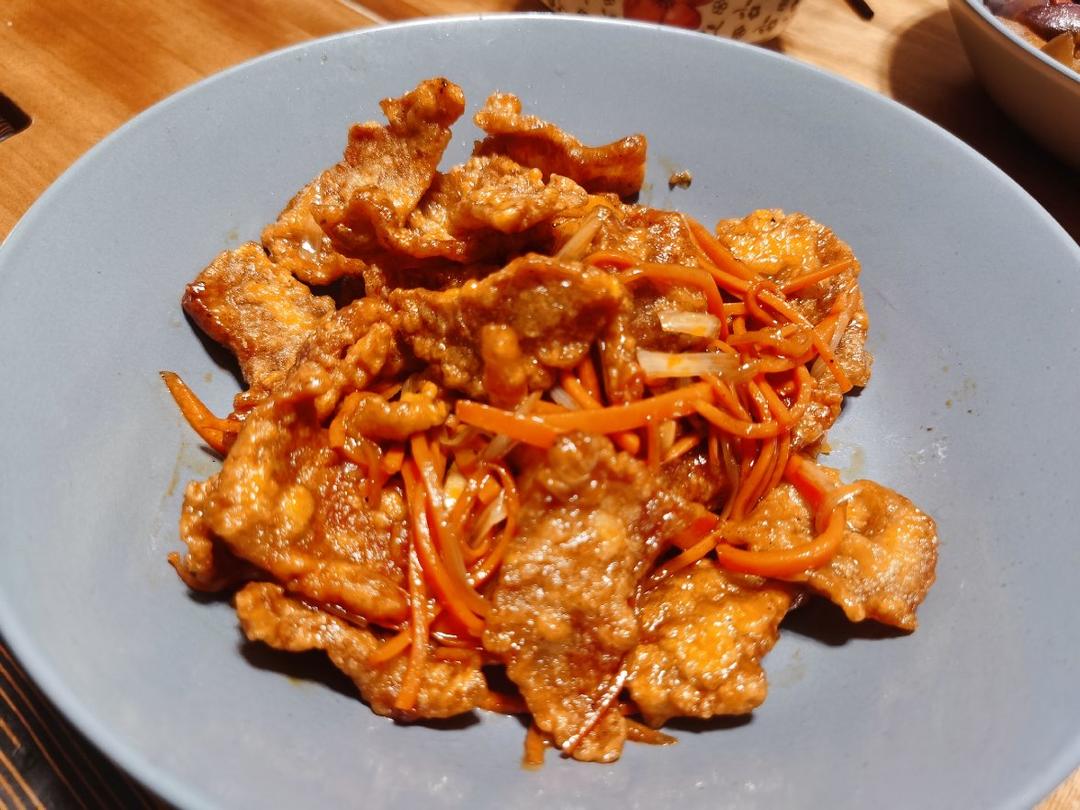 每个东北人心里，都会给「锅包肉」留一块位置。