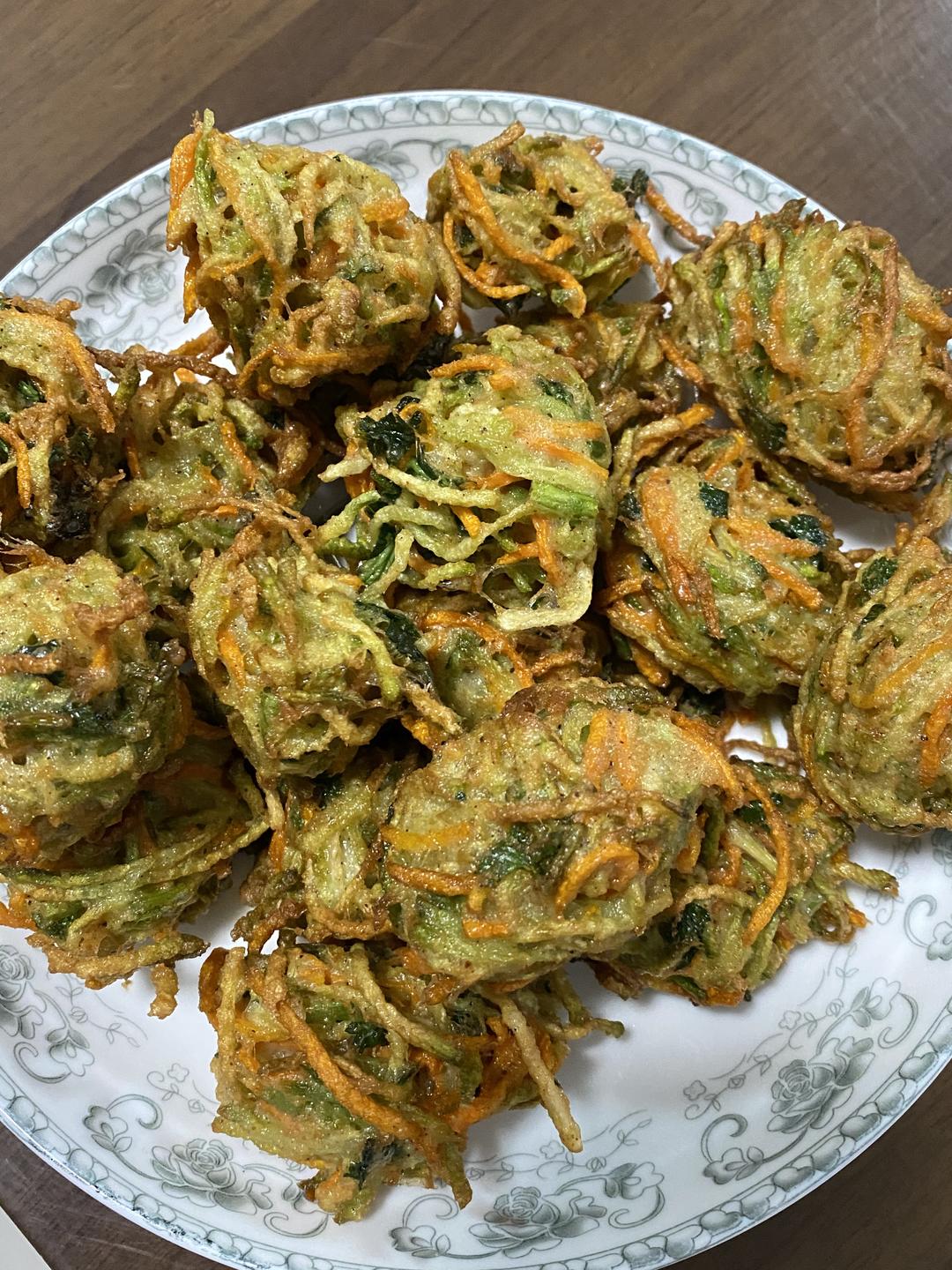 炸萝卜丝丸子的做法